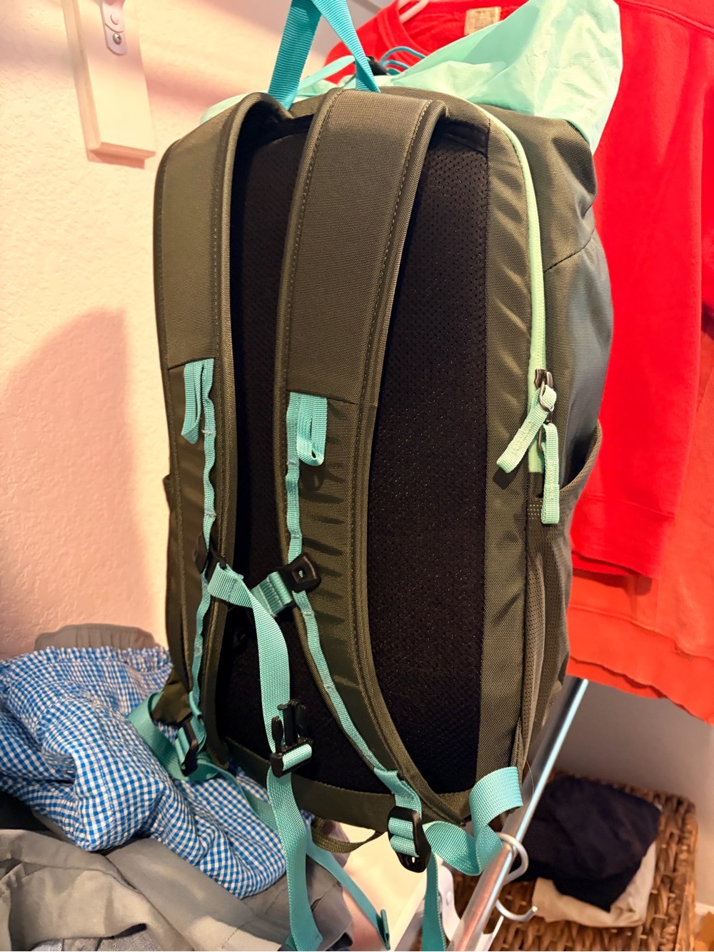 Men's Cotopaxi Laptop Daypack Backpack - Picture 7 of 9